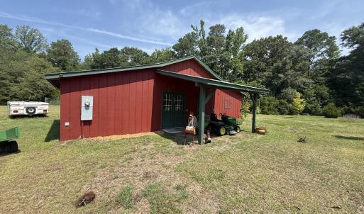 Barn