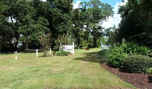 Photo #10 of 122 Jade, Beaufort, NC 0.6 acres