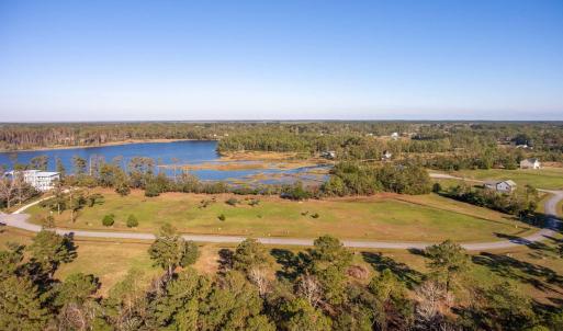 Photo #5 of 122 Jade, Beaufort, NC 0.6 acres
