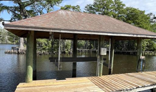 Photo #5 of 609 Creekwood, Trent Woods, NC 1.1 acres