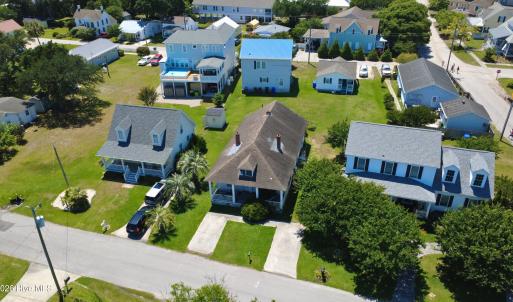 Photo #4 of 213 Elm, Beaufort, NC 0.1 acres