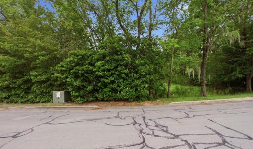Photo #7 of 2409 Turtle Bay, New Bern, NC 0.6 acres