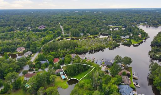 Photo #3 of 2409 Turtle Bay, New Bern, NC 0.6 acres