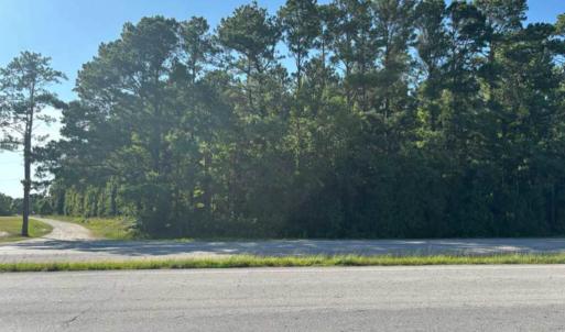 Photo #1 of 3611 New Bern, Jacksonville, NC 4.3 acres