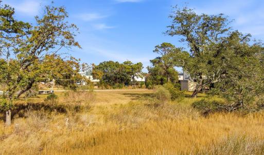 Photo #5 of 1408 Marsh Cove, Wilmington, NC 0.7 acres