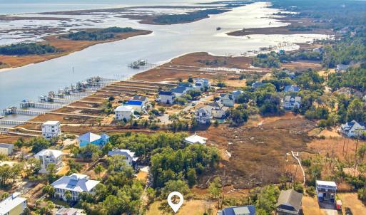 Photo #9 of 1408 Marsh Cove, Wilmington, NC 0.7 acres