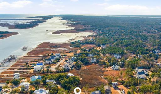 Photo #11 of 1408 Marsh Cove, Wilmington, NC 0.7 acres
