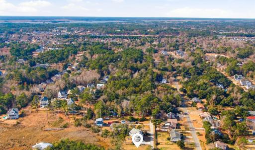 Photo #12 of 1408 Marsh Cove, Wilmington, NC 0.7 acres