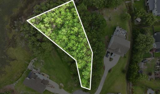 Photo #1 of 510 Shipmast, Beaufort, NC 0.4 acres