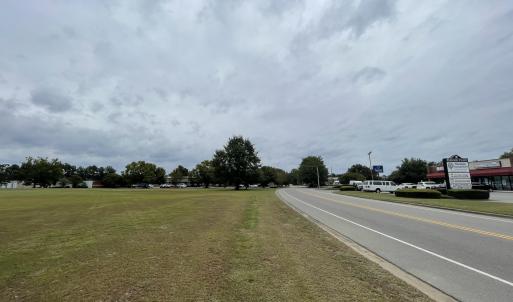 Photo #5 of 1219 Parkway, Goldsboro, NC 1.0 acres