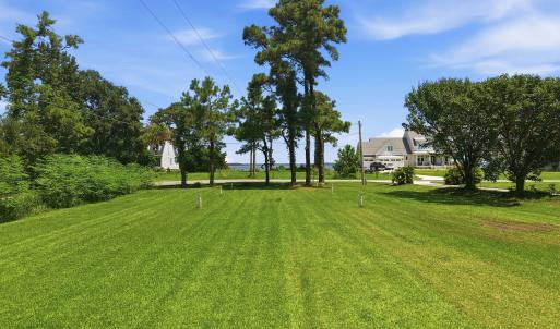Photo #1 of 1513 Scotts, Morehead City, NC 0.4 acres