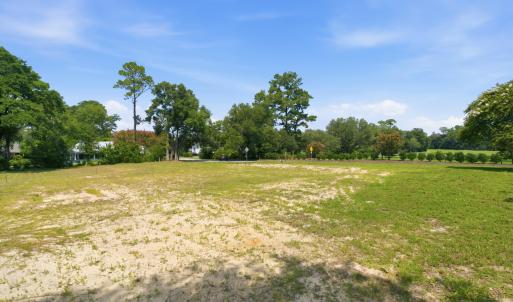 Photo #12 of 1702 Fairway, Wilmington, NC 0.5 acres