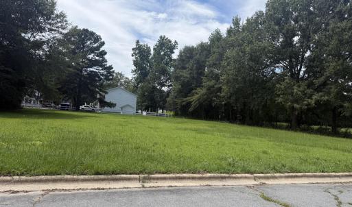 Photo #1 of 801 2nd, Selma, NC 0.5 acres