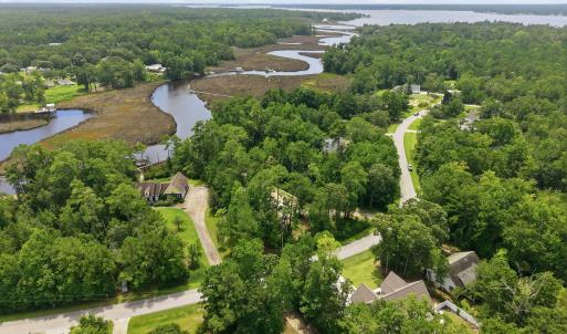 Photo #13 of 254 White Oak Bluff, Stella, NC 1.1 acres
