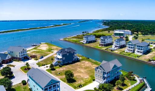 Photo #4 of 329 Oxton, Newport, NC 0.2 acres