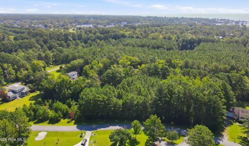 Photo #6 of 9325 Doris, Oriental, NC 0.8 acres