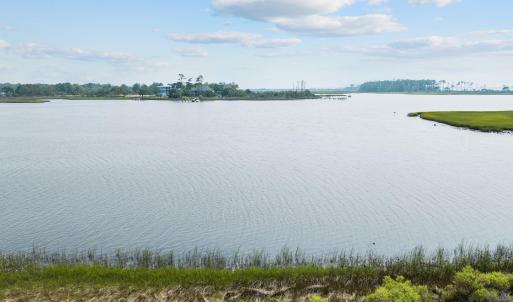 Photo #5 of 211 Leeward, Beaufort, NC 0.7 acres