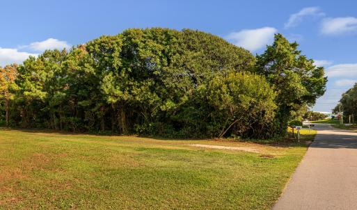 Photo #11 of 104 Juniper, Pine Knoll Shores, NC 0.2 acres