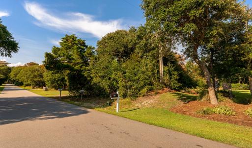 Photo #7 of 104 Juniper, Pine Knoll Shores, NC 0.2 acres