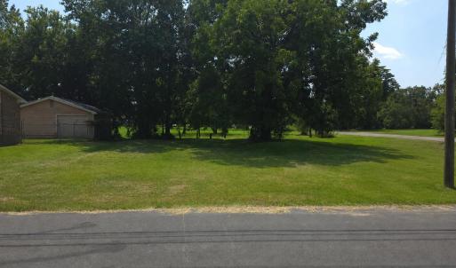 Photo #1 of 1221 Main, New Bern, NC 0.1 acres