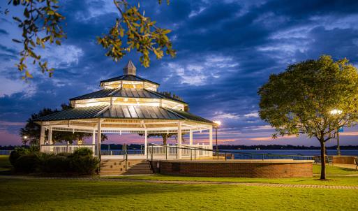 Photo #10 of 805 Front, New Bern, NC 0.1 acres