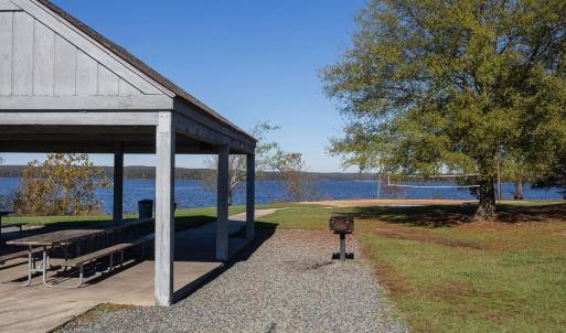 104-Nearby Jordan Lake