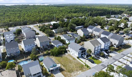 Photo #9 of 817 Kenneth, Carolina Beach, NC 0.1 acres