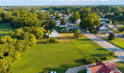 Photo #4 of 301 Main, Gatesville, NC 0.9 acres