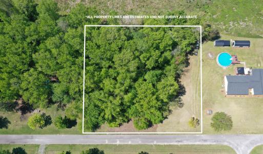 Photo #2 of 128 Maple, Whiteville, NC 0.7 acres