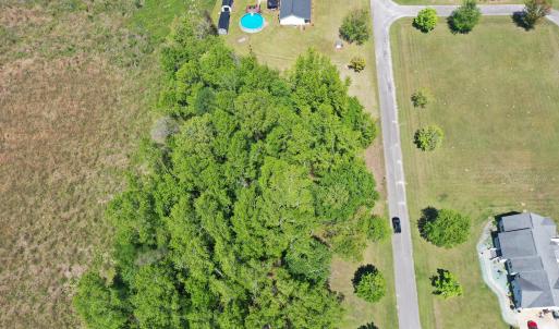 Photo #4 of 128 Maple, Whiteville, NC 0.7 acres