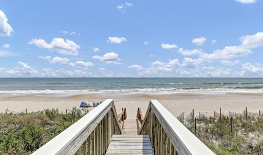 Photo #10 of 129 Oceanview, North Topsail Beach, NC 1.0 acres