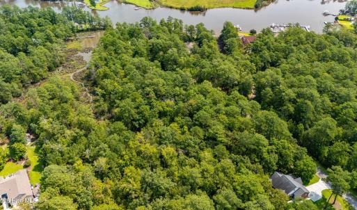 Photo #6 of 117 Shoreline, Oriental, NC 0.5 acres