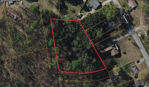Photo #3 of 3003 Oakcrest, High Point, NC 0.9 acres