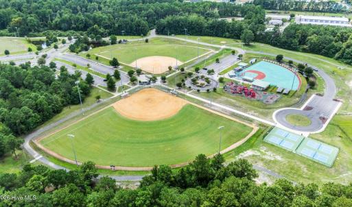 37_DJI_20260901020158_0772_D