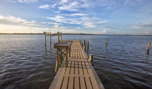 Photo #6 of 235 Myrtlewood, Bayboro, NC 0.8 acres