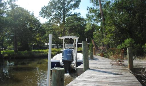 Photo #4 of 1402 Lynchs Beach Loop, Bayboro, NC 25.0 acres