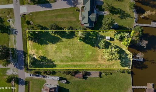 Photo #1 of 449 Pointe Vista, Elizabeth City, NC 1.0 acres
