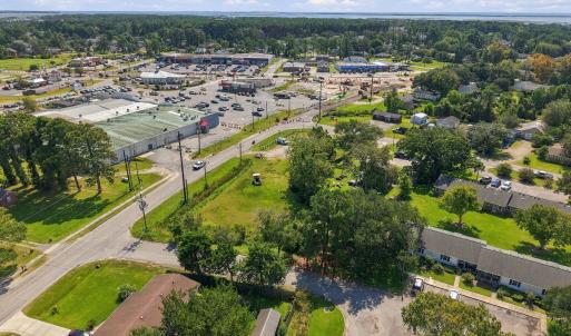 Photo #3 of 151 Highway 101, Beaufort, NC 0.7 acres