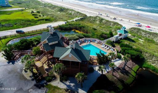 resize Beach Club Airel