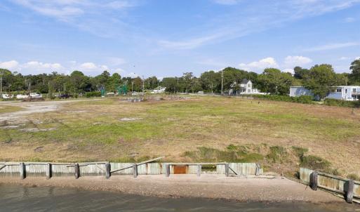 8-web-or-mls-1300 Marshallberg 006