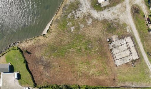 15-web-or-mls-1300 Marshallberg 013