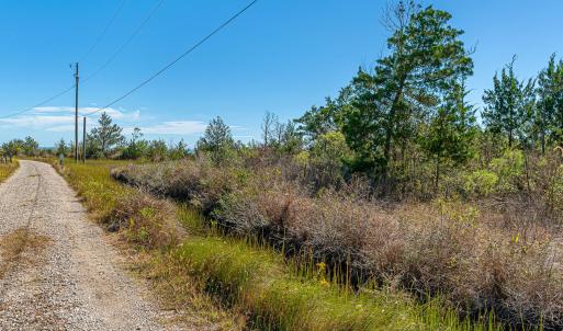 Waterfront vacant lot in Stacy