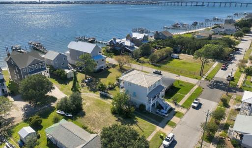 10-web-or-mls-1409 Shackleford St 008
