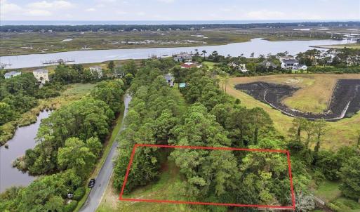 01-property-lines-Final Drone 4042 Barne