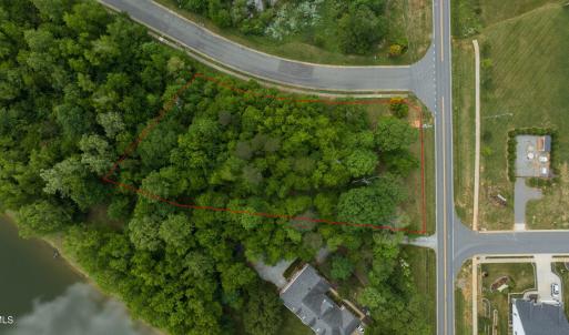 1-web-or-mls-464 W Lake Trail-1