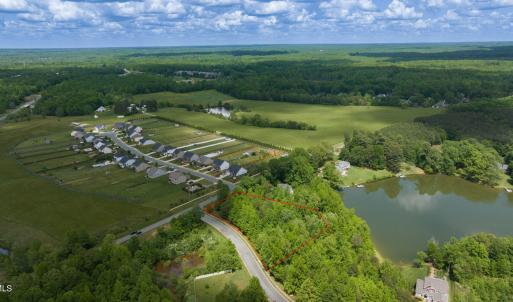 5-web-or-mls-464 W Lake Trail-5