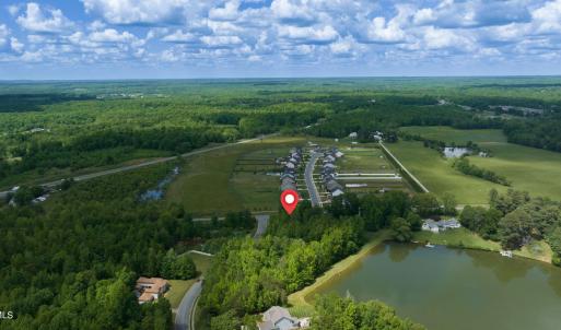 9-web-or-mls-464 W Lake Trail-9