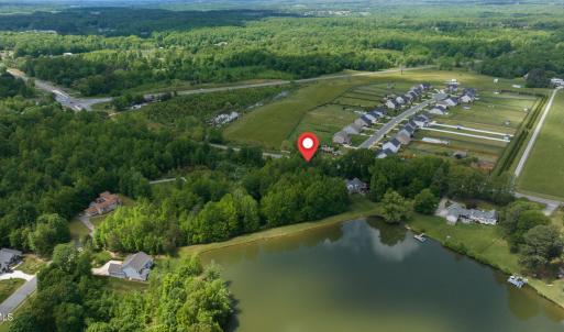 10-web-or-mls-464 W Lake Trail-10