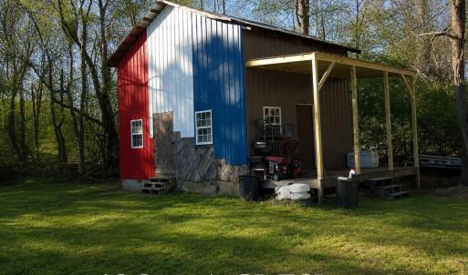 barn