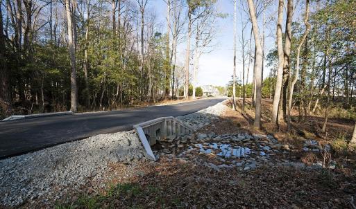 16-web-or-mls-296 Lakewood Dr-16
